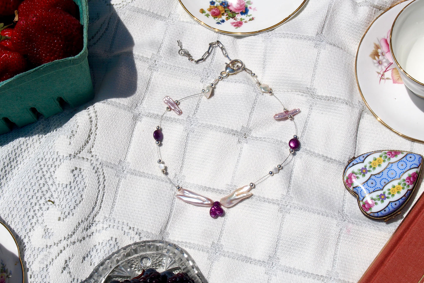 Arco Necklace
